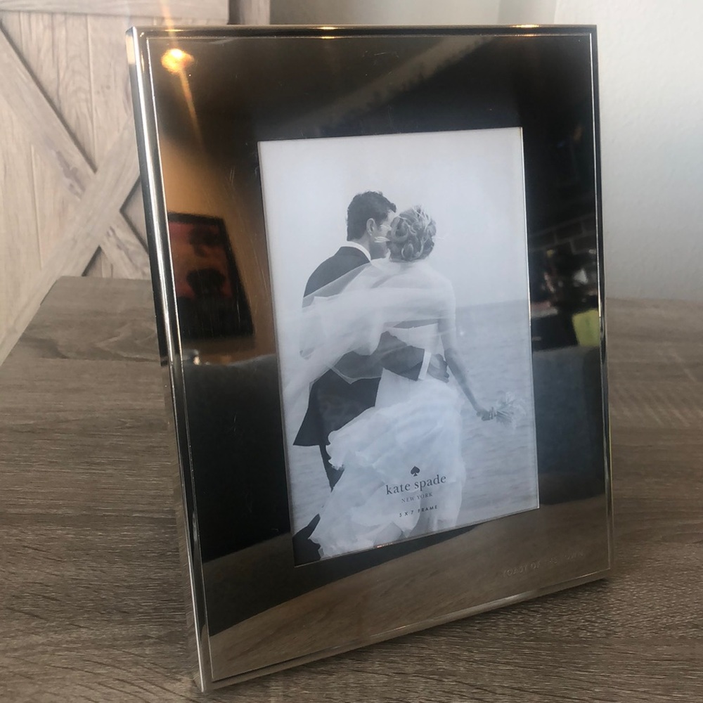 Late Spade 5x7 picture frame